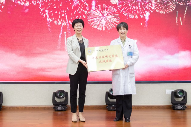 0dd4cd74-436f-448b-97ee-564abe63f64e.jpg